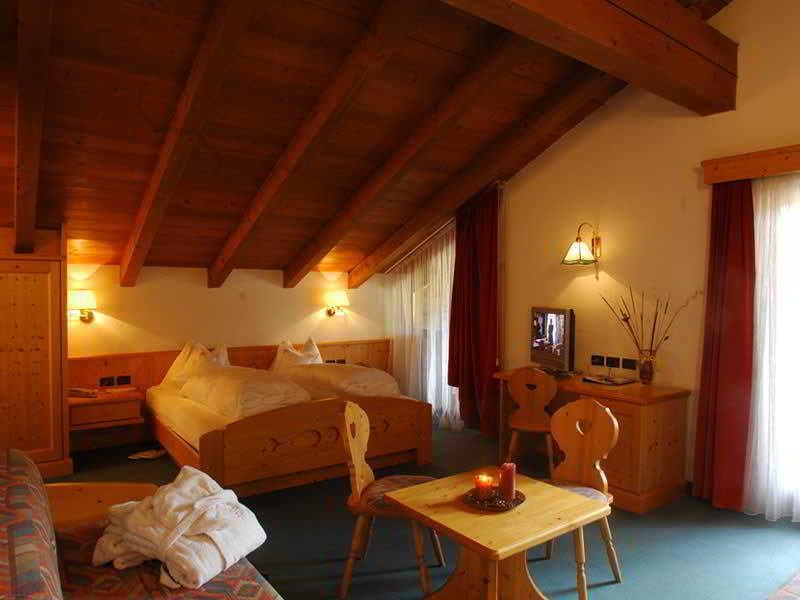 Hotel Shandranj Тезеро Экстерьер фото